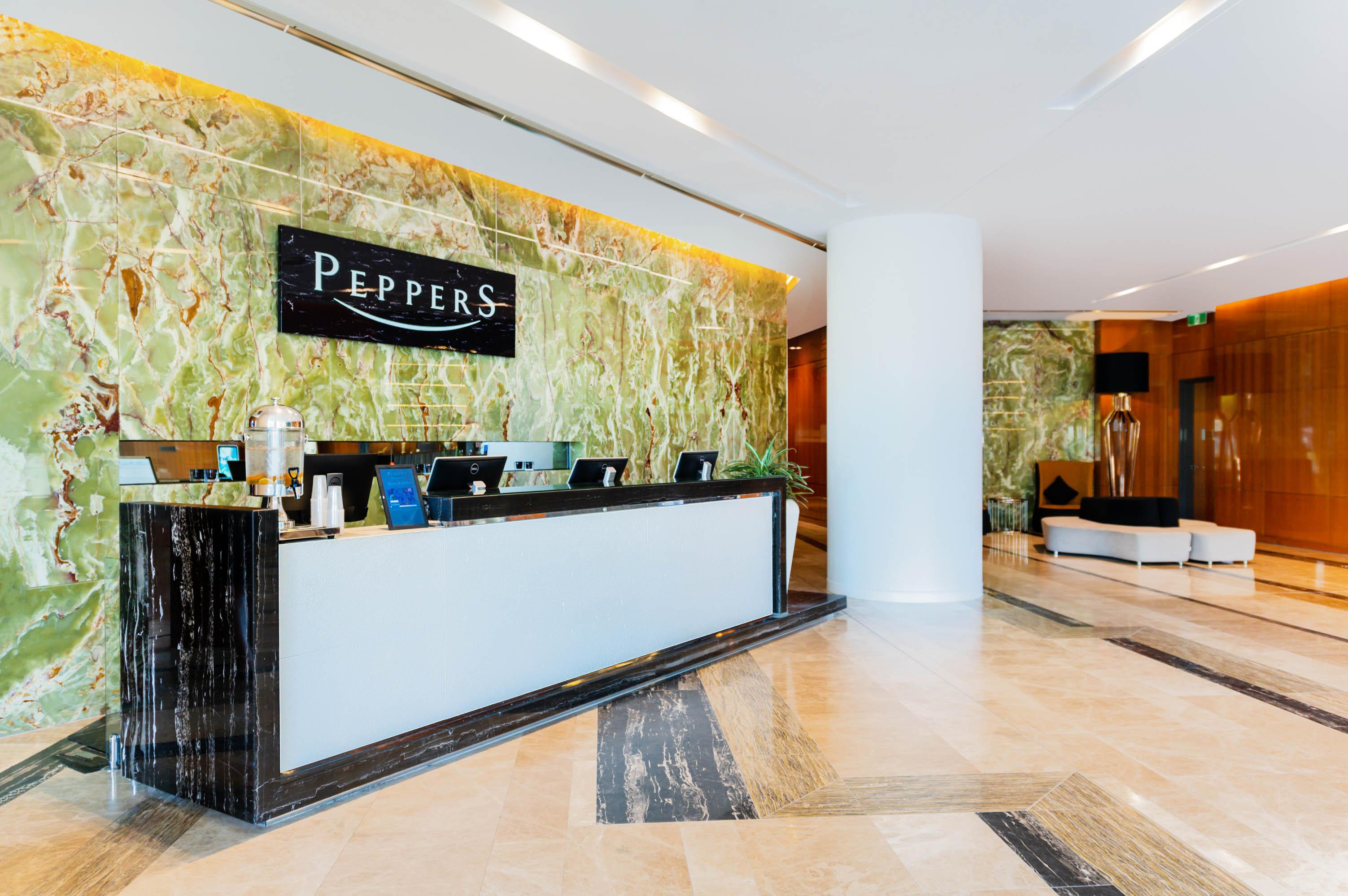 Peppers Broadbeach 5*
