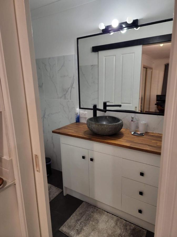 Adorable Studio In A Peaceful Area Of