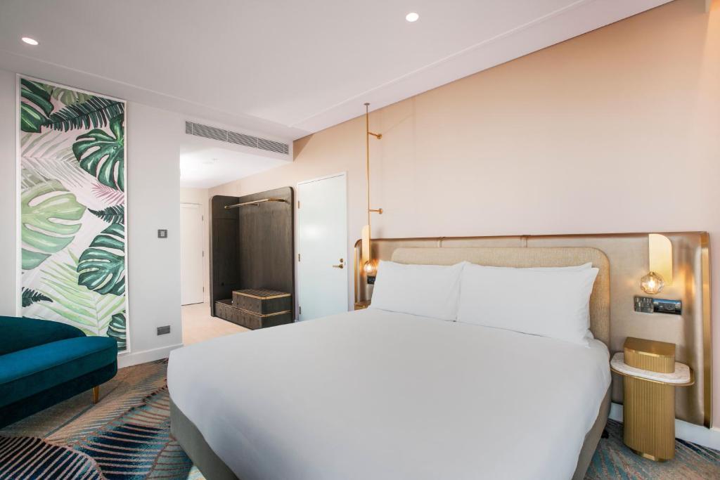 Dorsett Gold Coast