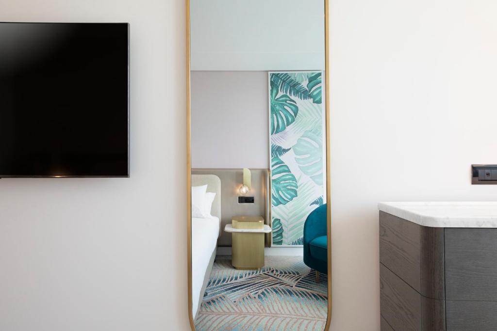 Dorsett 4* Gold Coast