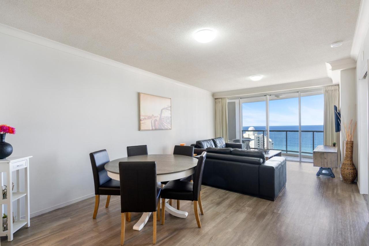 Chevron Renaissance - Private * Gold Coast