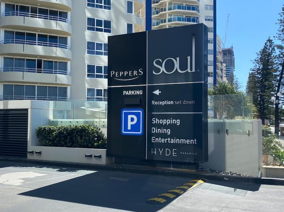 Beachfront Luxury In Soul Surfers Paradise 9th Apartment Gold Coast