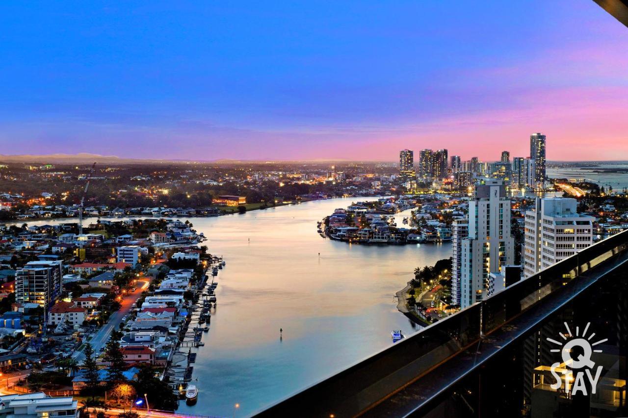 Circle On Cavill - 2 Bedroom Ocean View Units * Gold Coast
