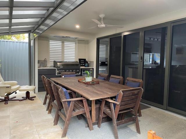 Holiday home Modern Palm Getaway To Whole Family *