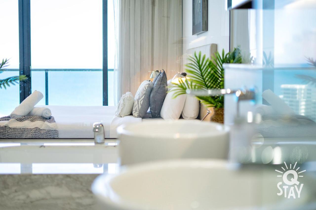 Oracle - Q Apartment