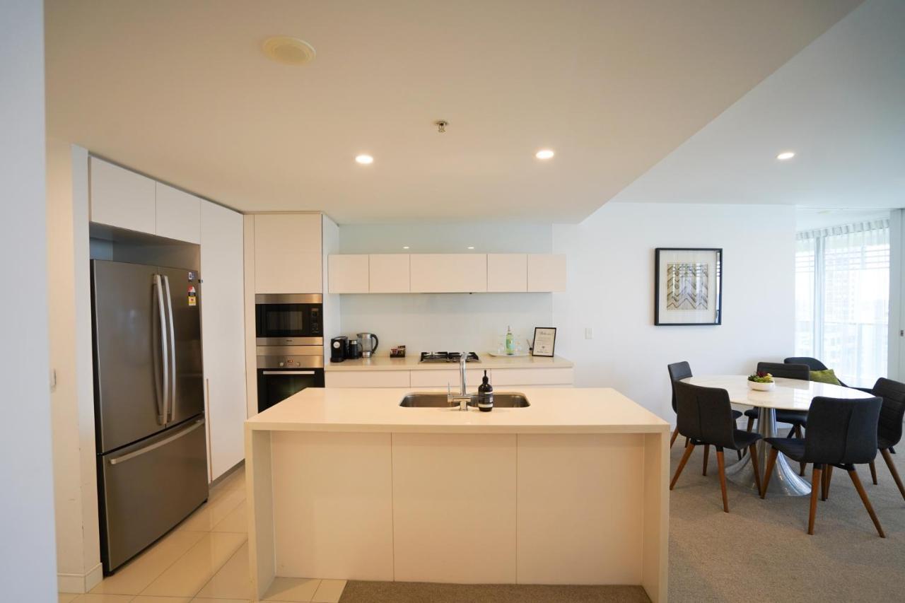Oracle Broadbeach With Amazing Ocean Views!
