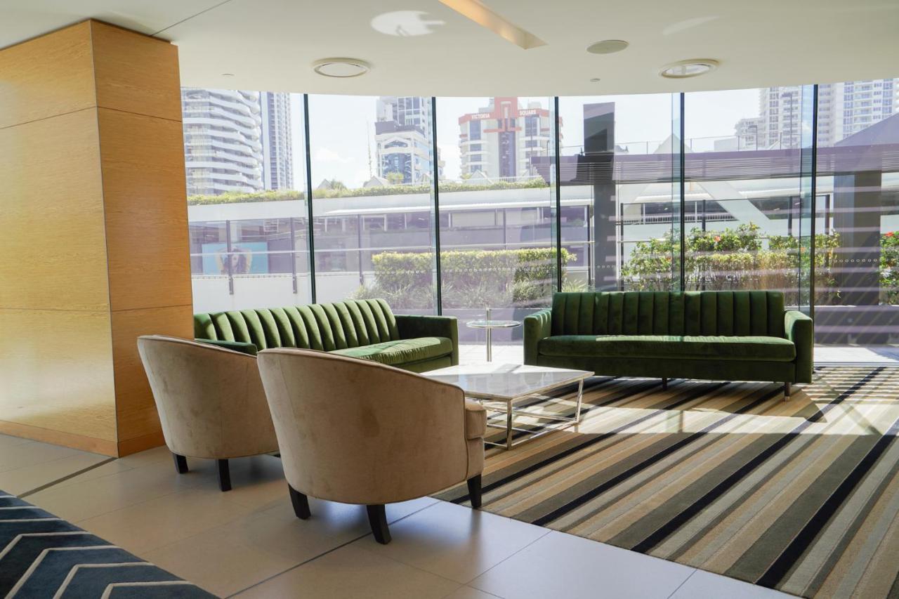 Oracle Broadbeach With Amazing Ocean Views!