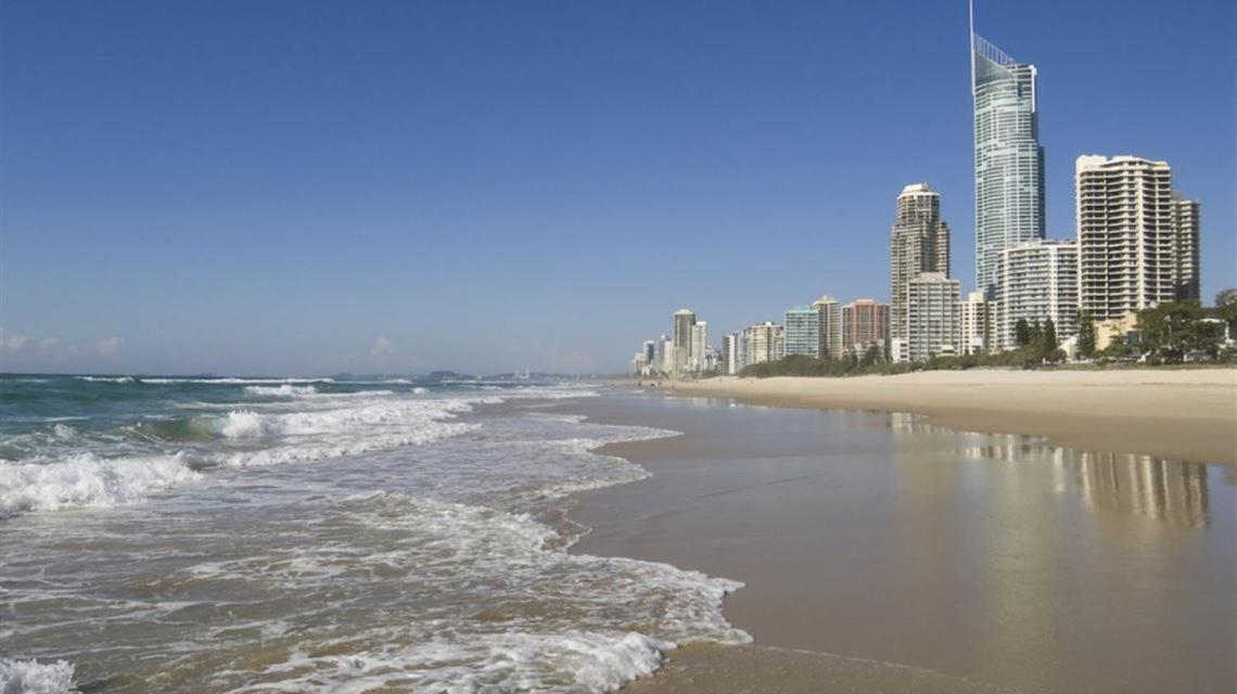 Stunning 2 Bedroom Ocean View Apartment *