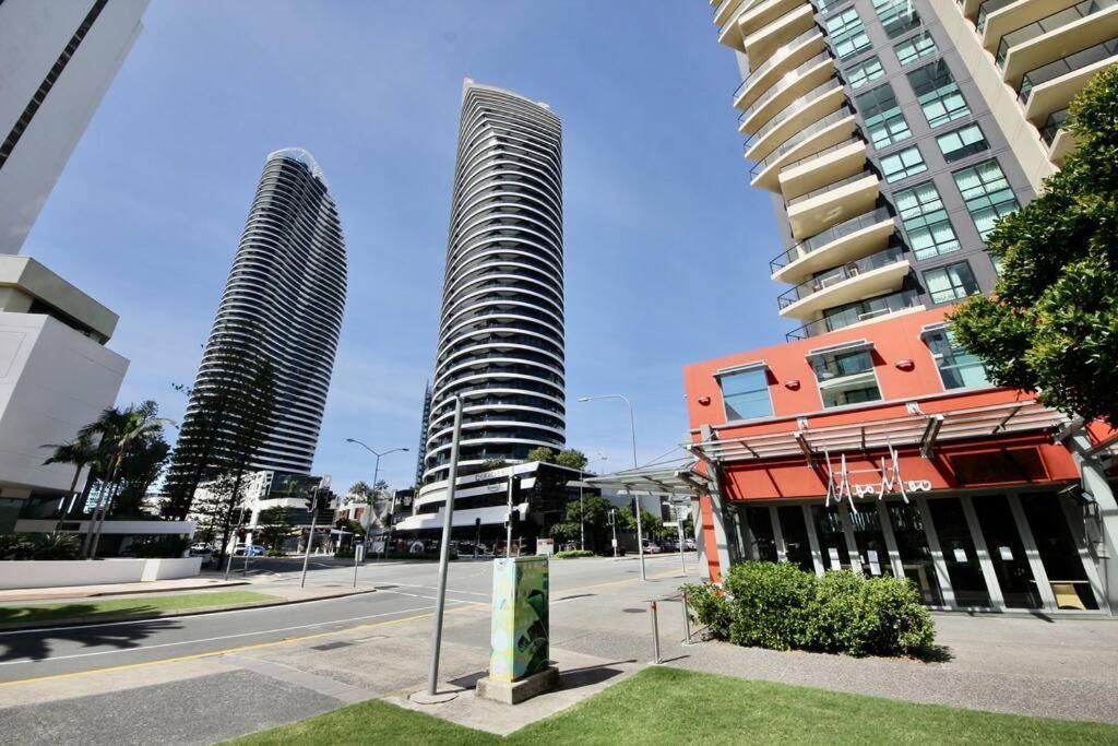 Oracle 1403 Gold Coast