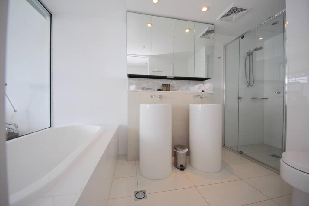 Oracle 1403 * Gold Coast