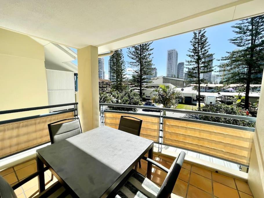 Diamond 11 Apartment