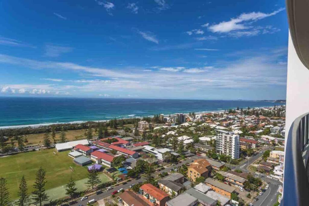 Sea Views Broadbeach * Gold Coast