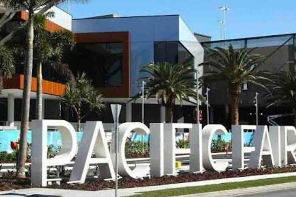 Apartment Sea Views Broadbeach Gold Coast