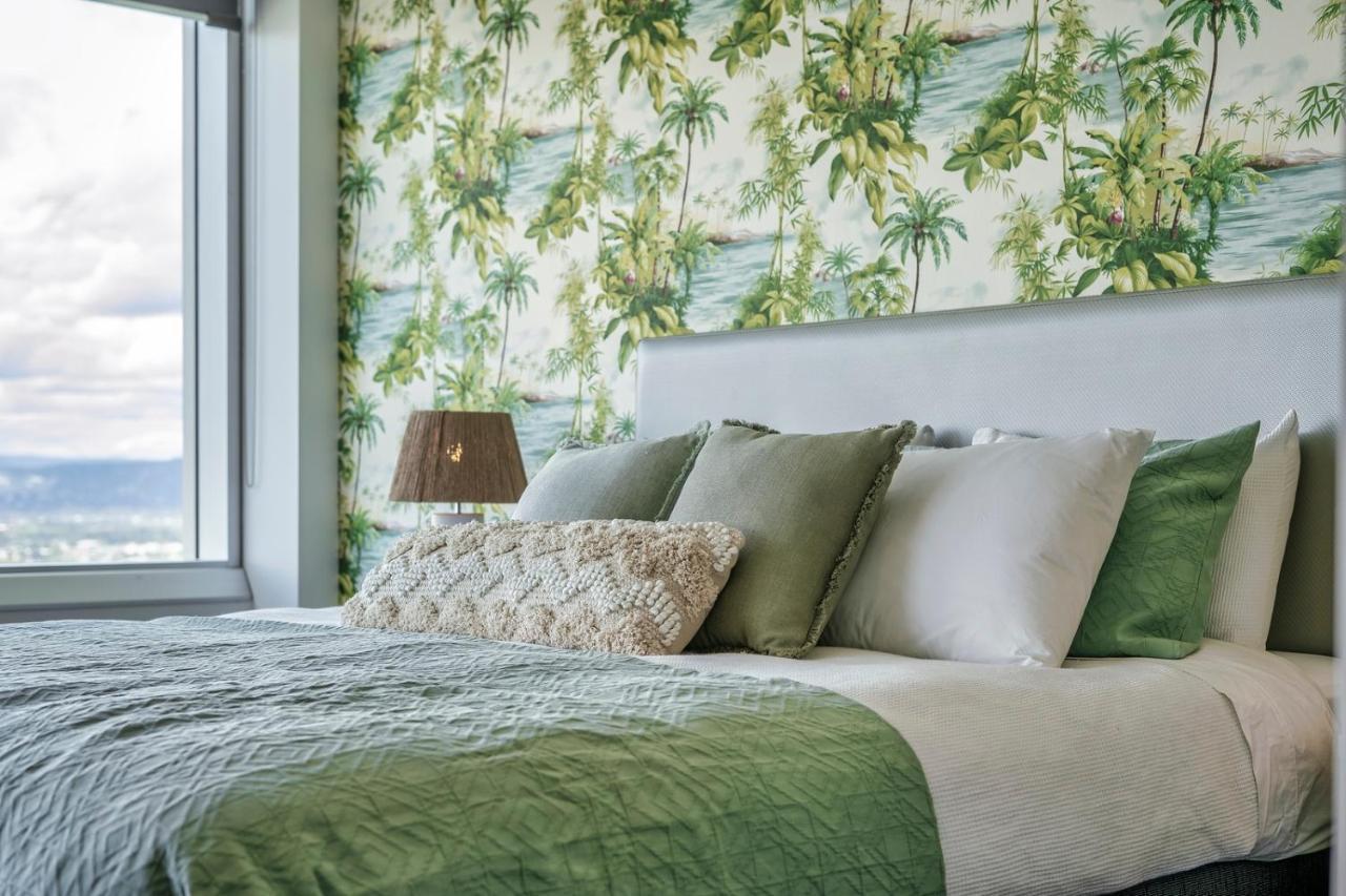 Designer At Q1 - Gclr Apartment Gold Coast