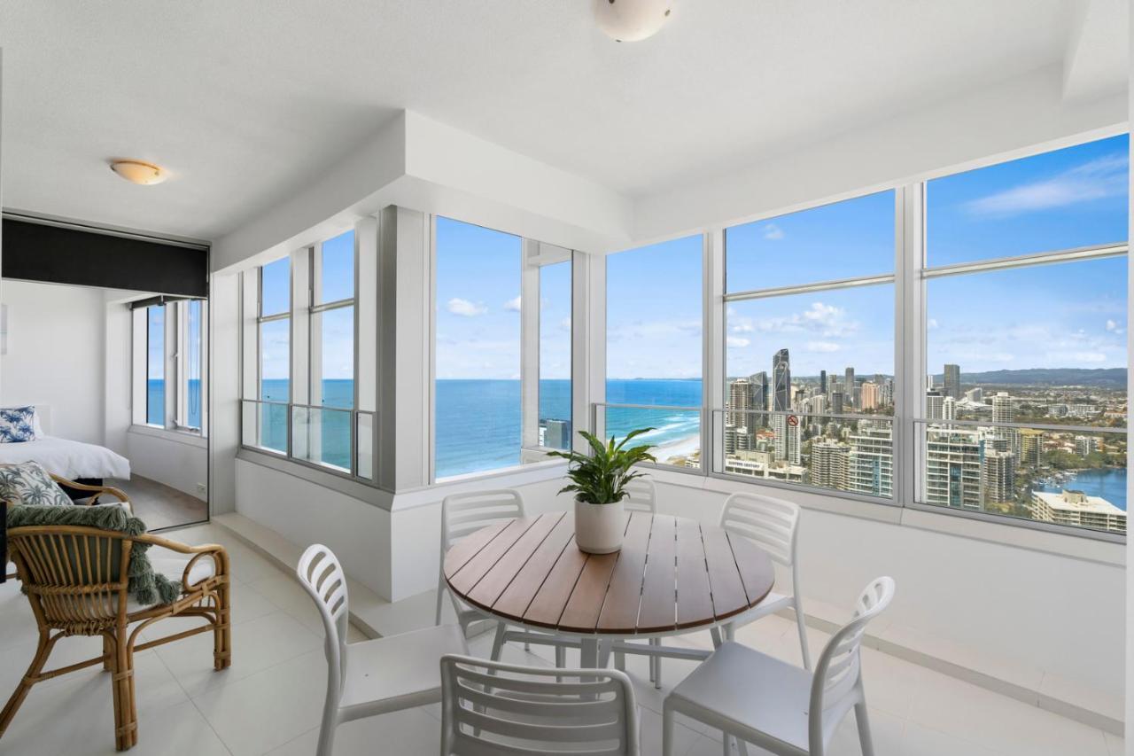 Designer At Q1 - Gclr Apartment *