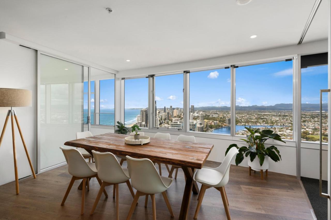 Designer At Q1 - Gclr Apartment *