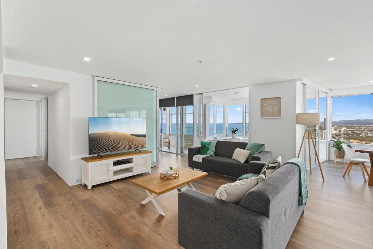 Apartment Designer At Q1 - Gclr *