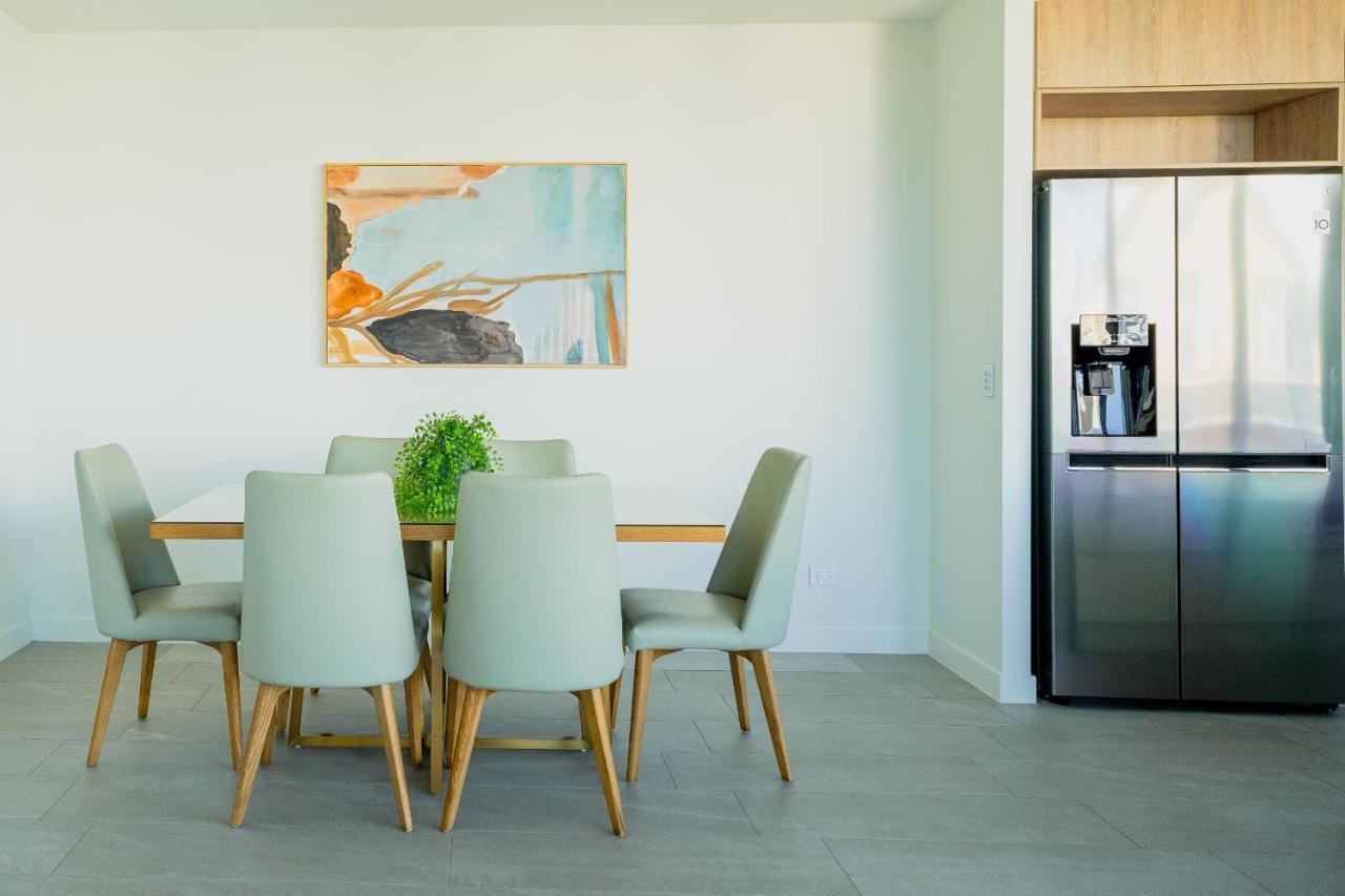 Vue Broadbeach - Official