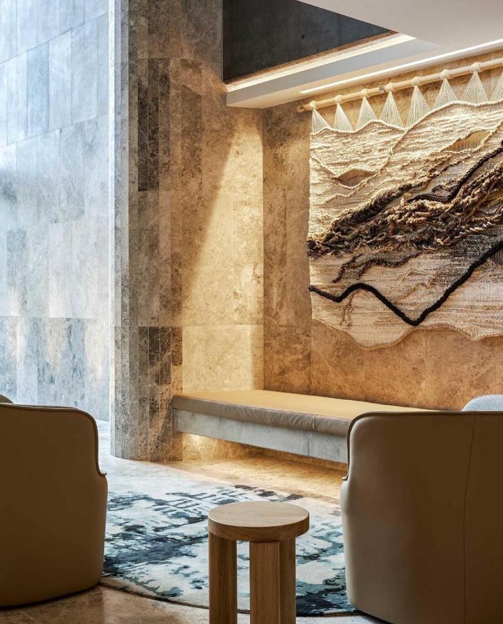 Resort Vue Broadbeach - Official Gold Coast