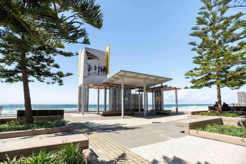 Paradise 31 - Pink Oasis In The Heart Of The Gc *