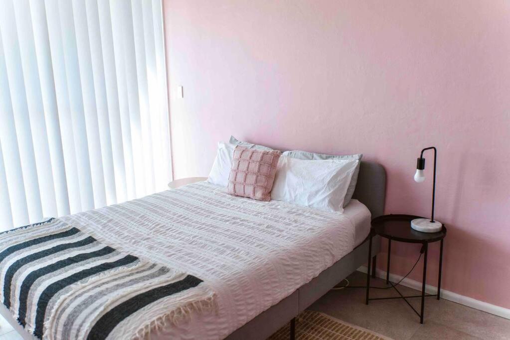 Apartment Paradise 31 - Pink Oasis In The Heart Of The Gc Gold Coast