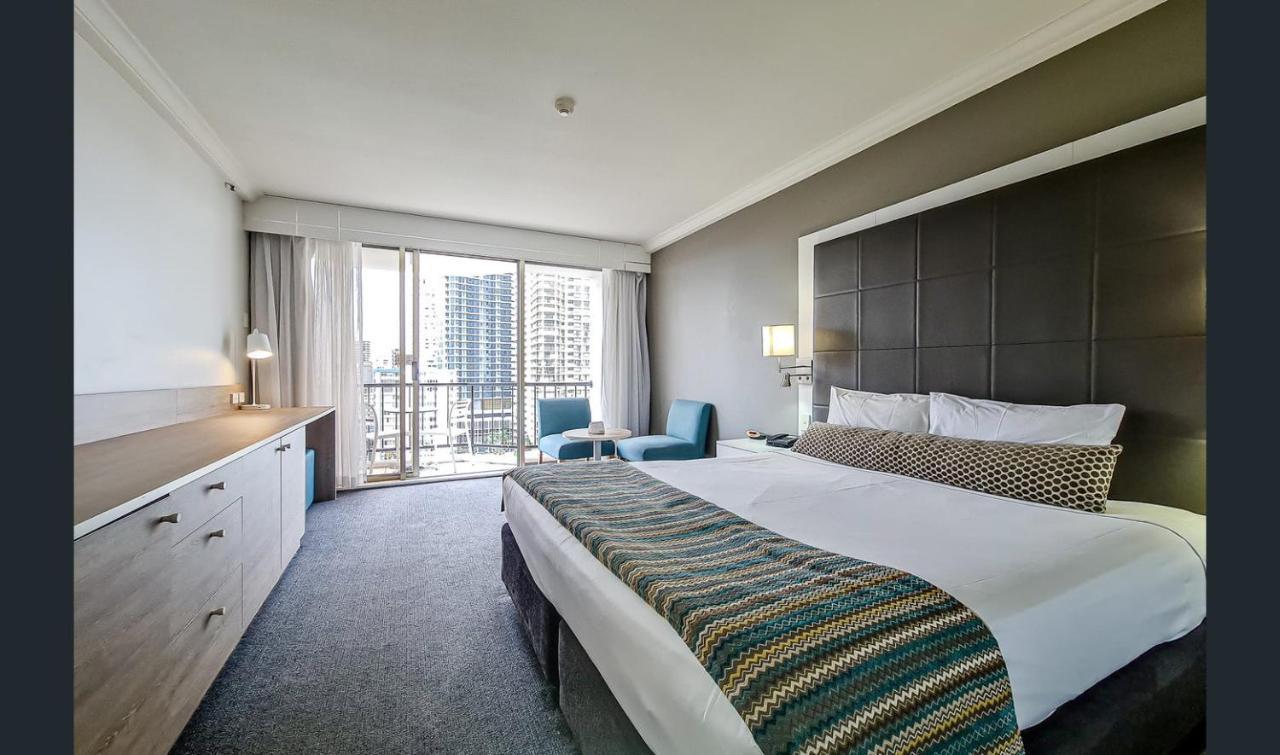 Close To Everything! Beautiful Studio's, Sleeps 4 Gold Coast