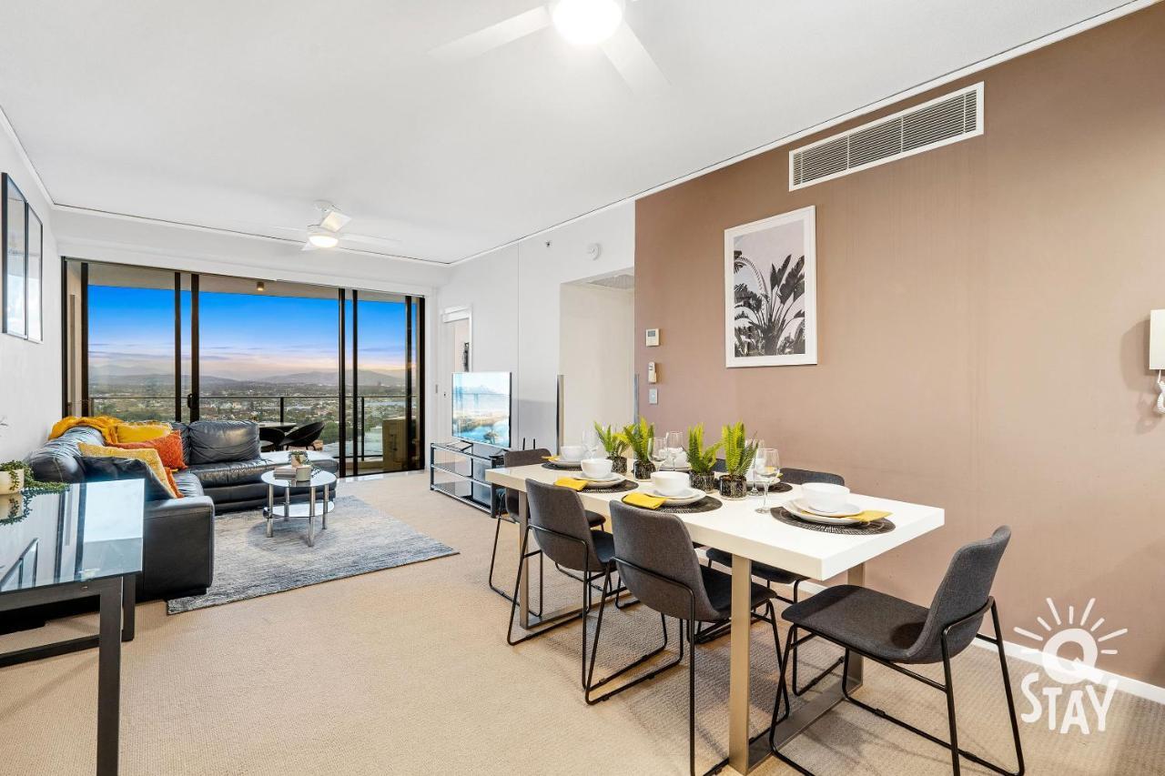 Sierra Grand Broadbeach 2 Bedroom - Qstay