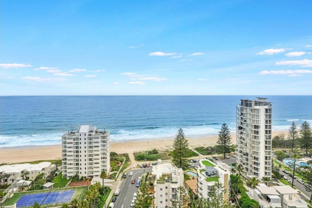Resort Vue Broadbeach - Official Gold Coast