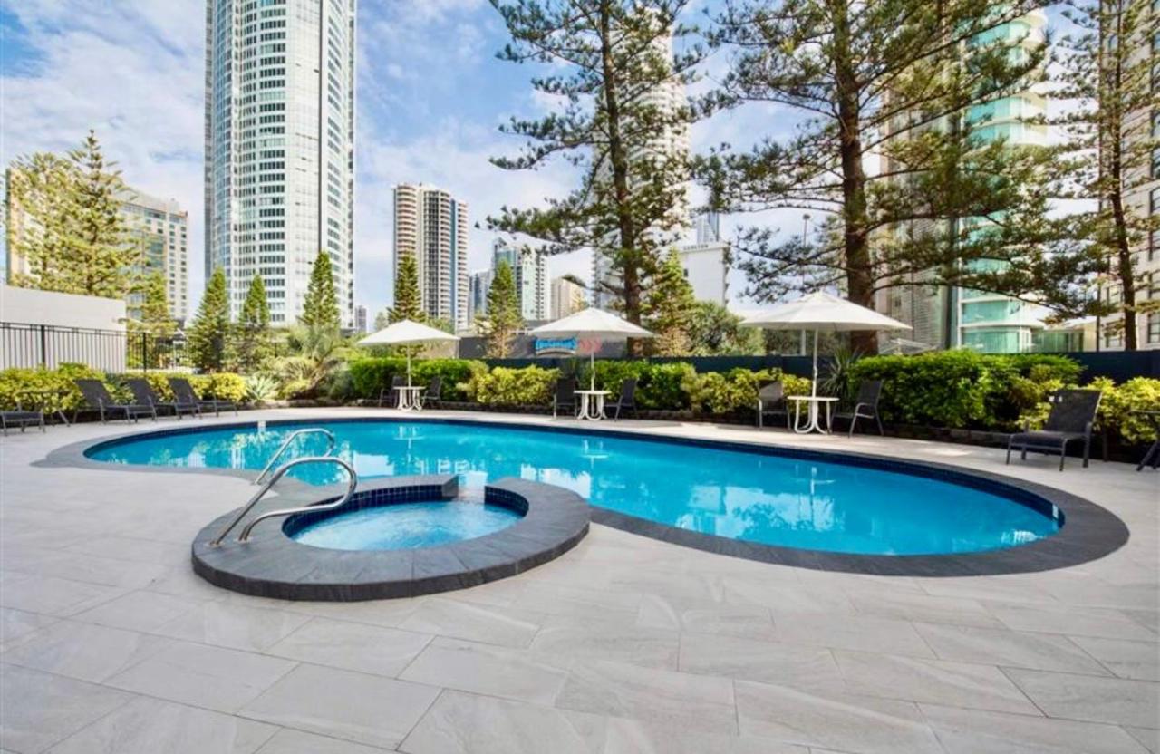 Spacious & Magnificent Views * Gold Coast