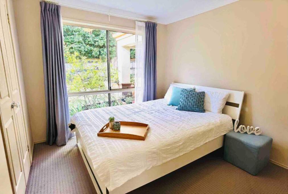 Holiday home Family Friendly 4 Bedroom House Close To Parks *