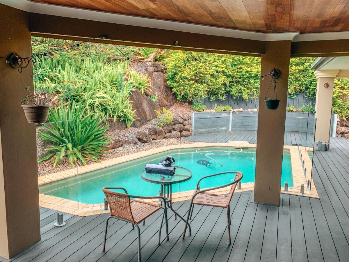 Casa de férias Gem, Lovely Pool 4bed Sleeps 7+