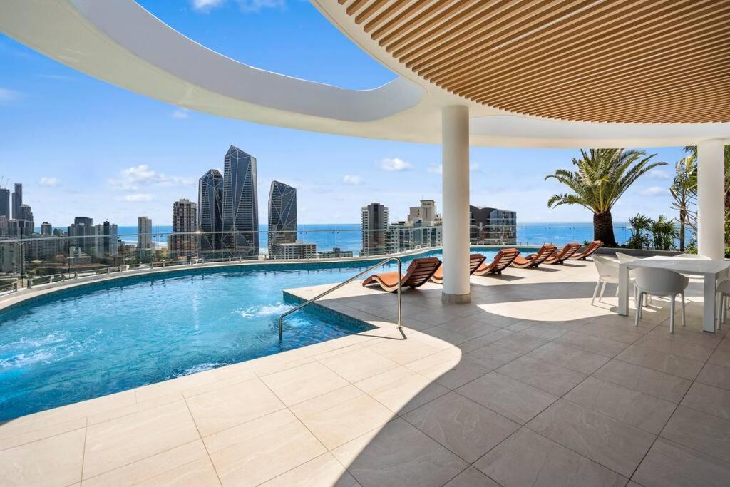 Gallery Luxury 19th Floor Stunning Views Apartment Gold Coast