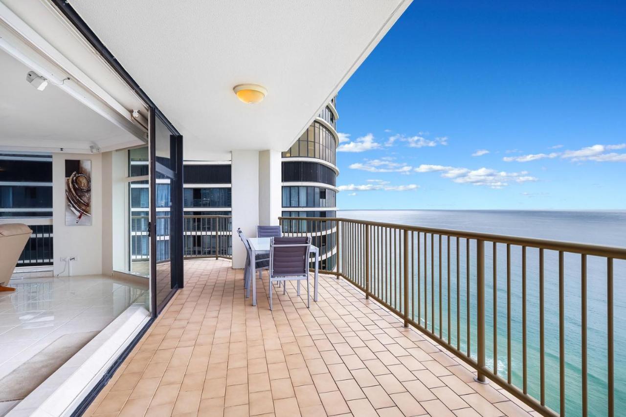 Apartment The Imperial--unobstructed Forefront Seascape-sub Penthouse!