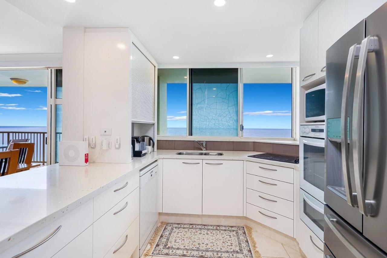 The Imperial--unobstructed Forefront Seascape-sub Penthouse! Gold Coast