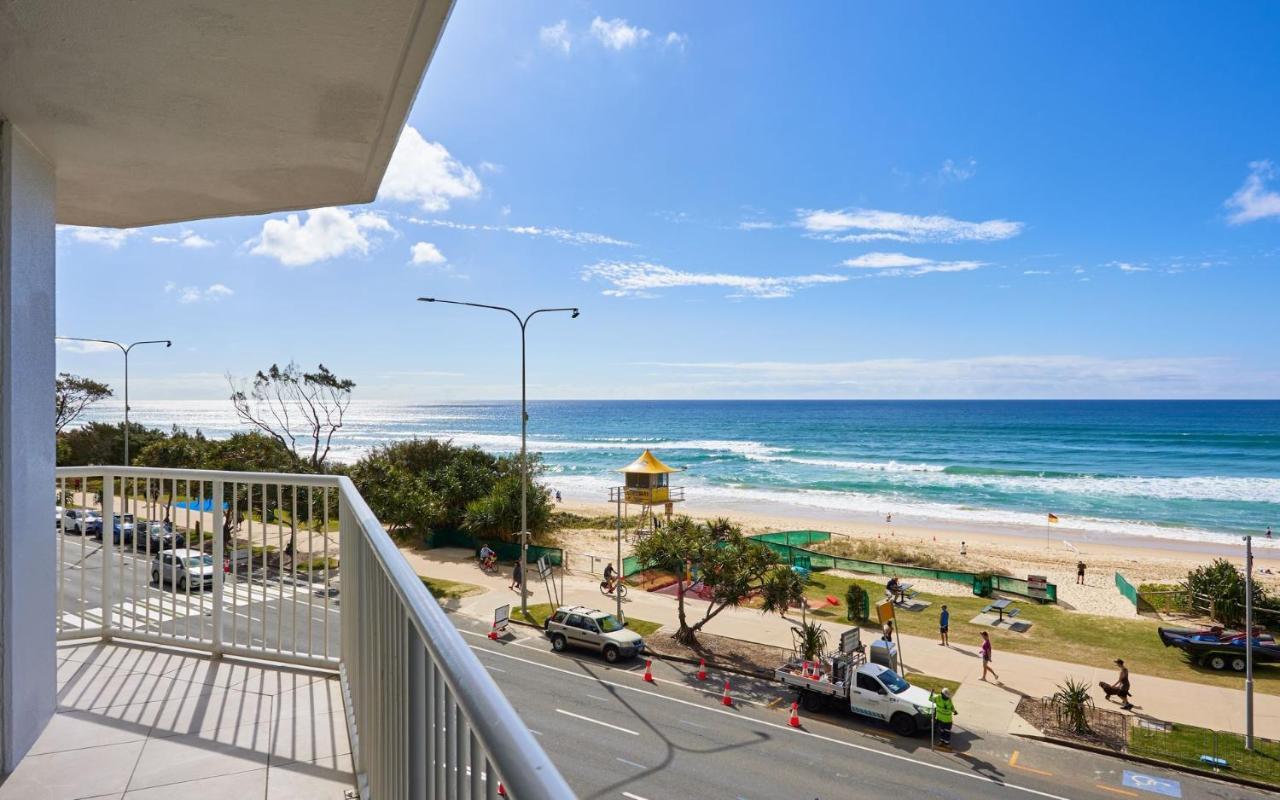 Beachfront Escape In Surfers Paradise - Coasthm Apartment Gold Coast