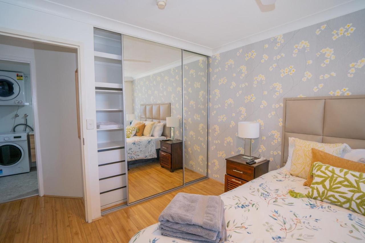Large Surfers Paradise With Fantastic Views Gold Coast