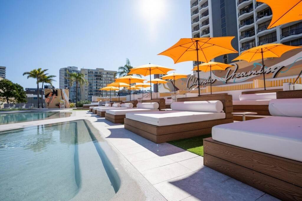Tropical Lux At Cali Club Apartment Gold Coast