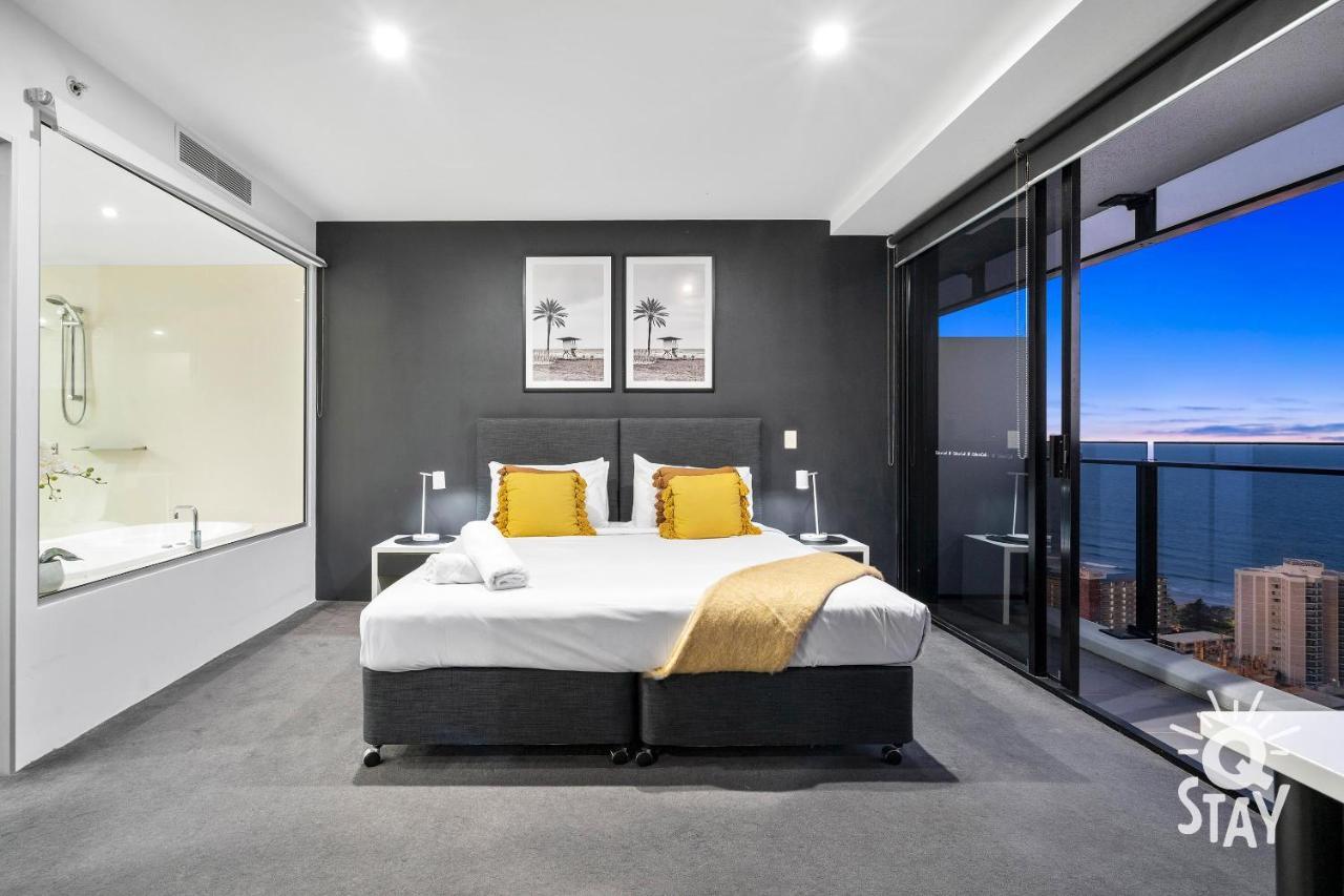 Apartment Circle On Cavill, 1 Bedroom Ocean Family Surfers Paradise