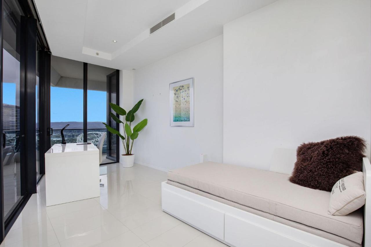 Sub Penthouse Oracle 46th Floor - Gc Getaways Apartment