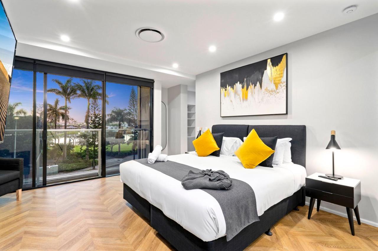 Circle On Cavill Surfers Paradise Mid Week Madness Deal - Q
