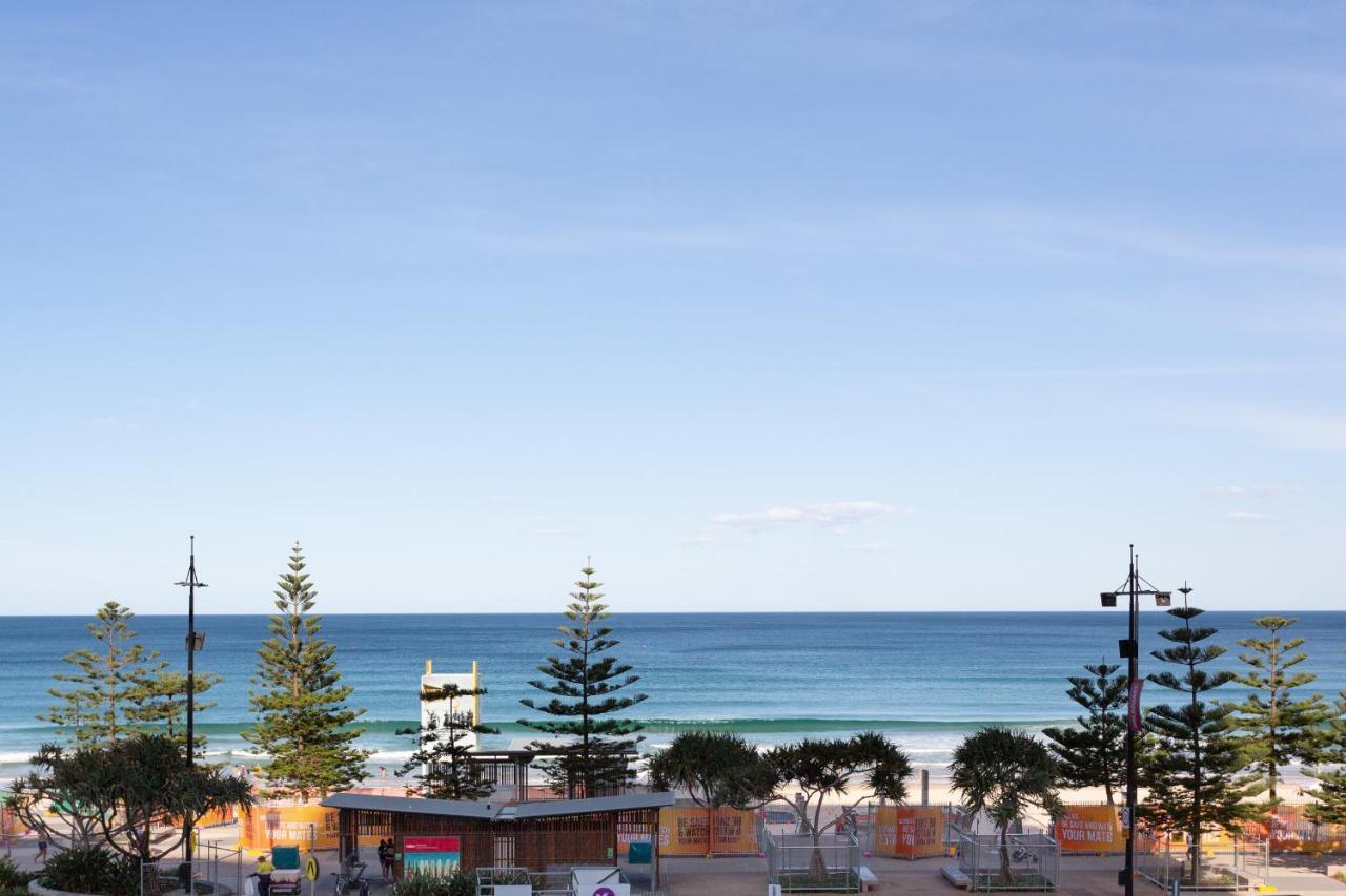 Oceanfront Family Pool & Bbq Apartment Gold Coast