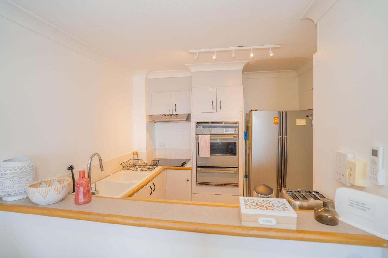 Apartment Large Surfers Paradise With Fantastic Views