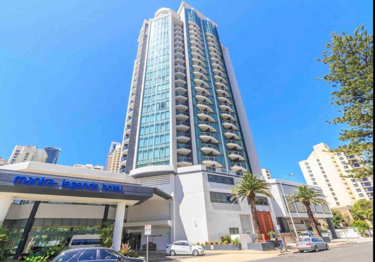 Surfers Paradise Studio * Gold Coast