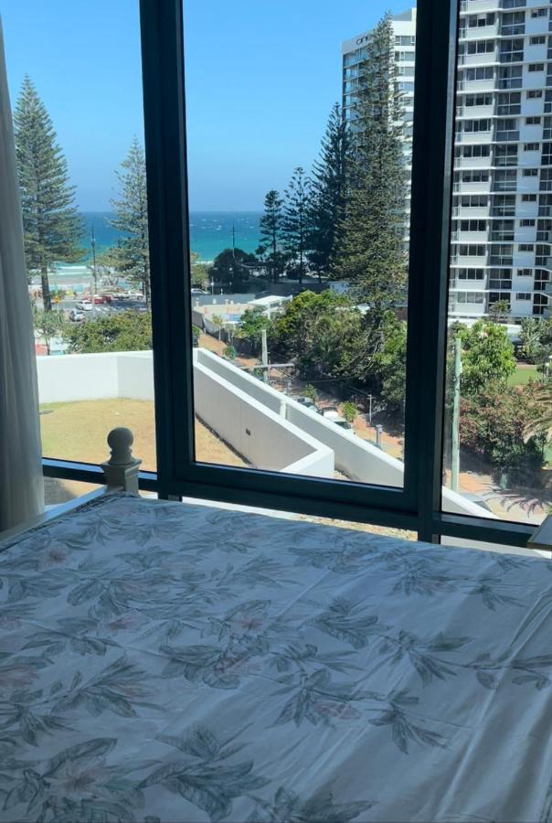 Apartment Lovely Ocean Viewed Studio Next To The Beach *