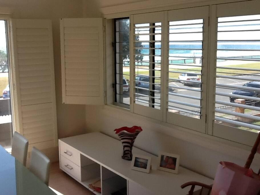 Beachfront Miami 2 Bdr Easy Living Views Views!!!! Apartment *