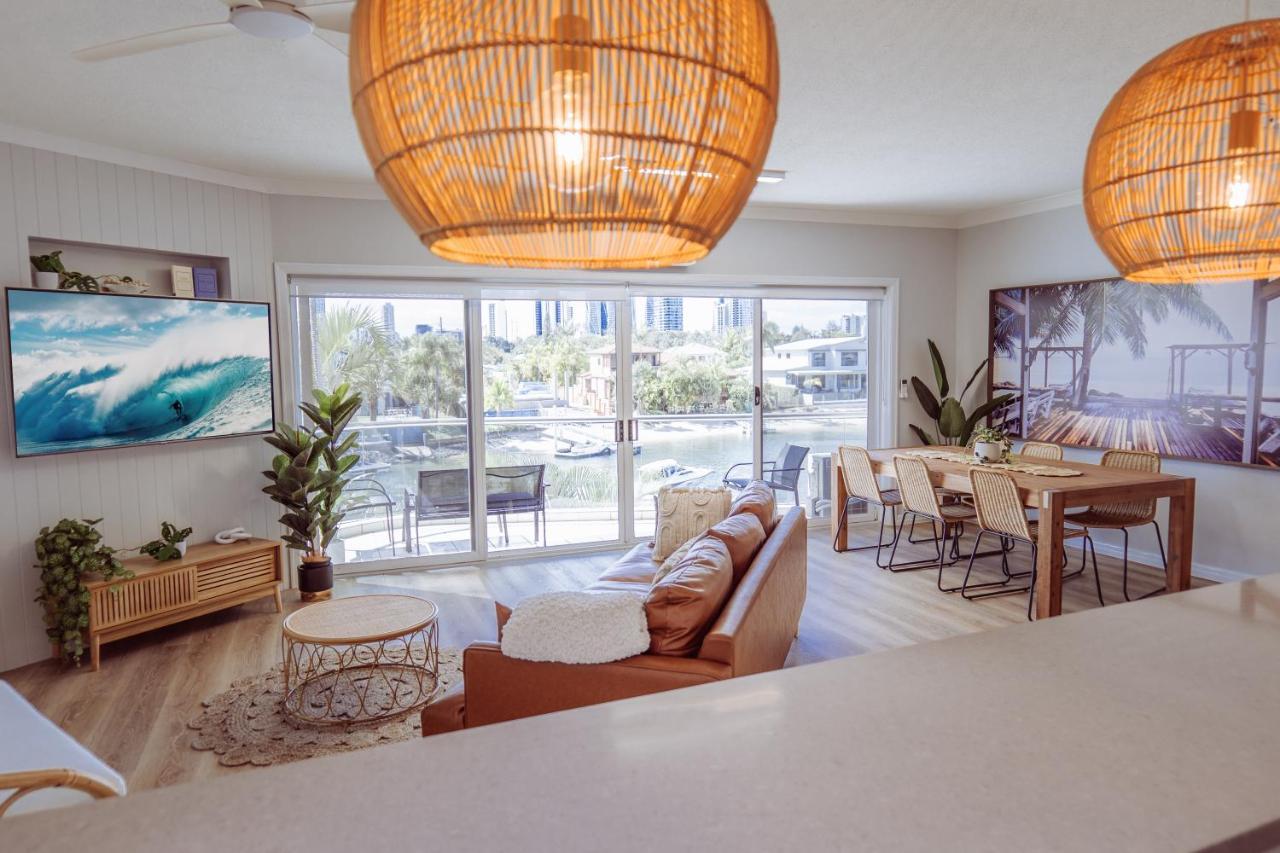 Holiday home Luxury Canal Paradise, 3 Bed In Broadbeach Waters Gold Coast