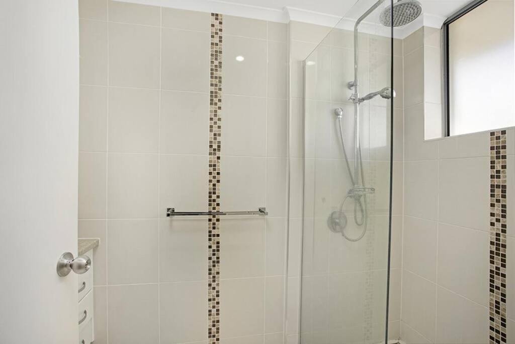 Teenamara - Hosted By Burleigh Letting * Gold Coast