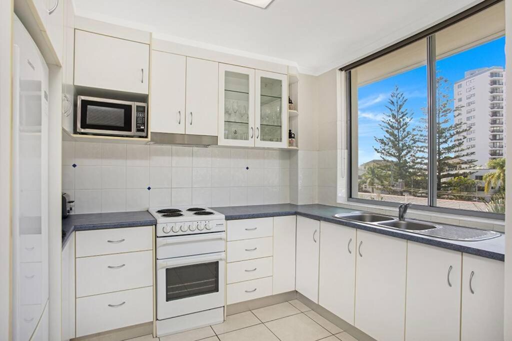 Apartamento Teenamara - Hosted By Burleigh Letting Gold Coast
