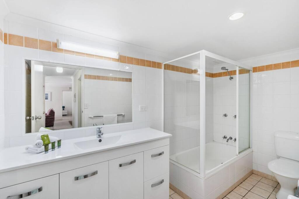 Solnamara - Hosted By Burleigh Letting Apartment