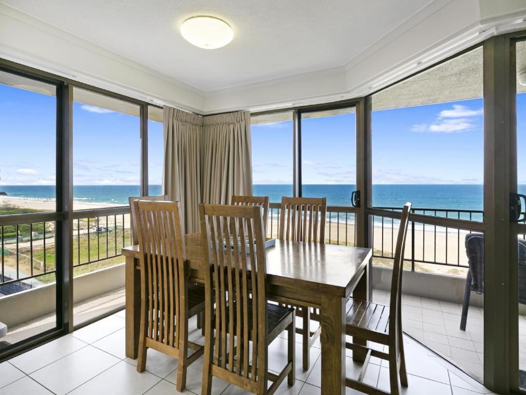 Surfside Court - Hosted By Burleigh Letting * Gold Coast